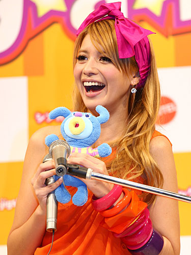 【画像・写真】吉川ひなの　１４歳から「長い付き合いしてます」