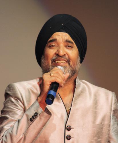 【画像・写真】懐かしい…インド人初の演歌歌手チャダさん「私の心は泣いている」