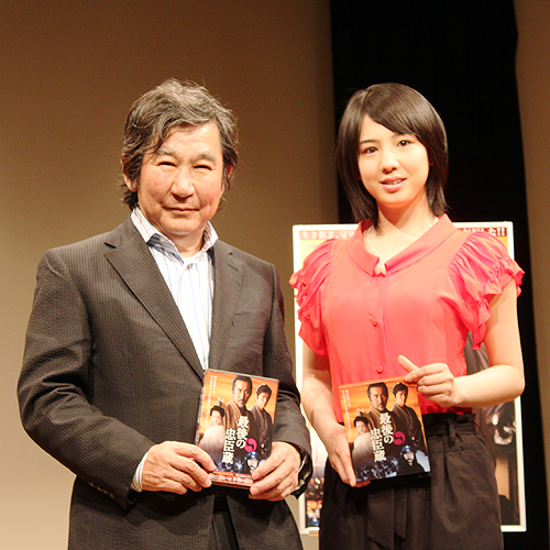 【画像・写真】桜庭ななみ“２人の父”へ贈り物