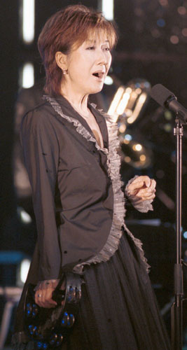 1992年６月 はがゆい唇 高橋真梨子 デビュー周年 はからずもヒット曲に スポニチ Sponichi Annex 芸能
