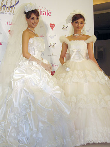 【画像・写真】海老蔵に続く？エビちゃん「もうちょっと待とうかな」