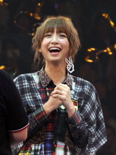 【画像・写真】篠田麻里子初センター！「ステキなシングル曲にしたい」