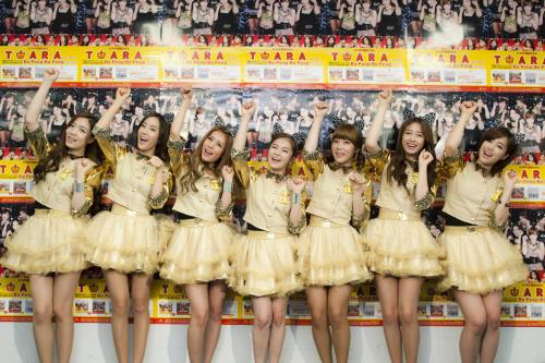 【画像・写真】韓国７人組「Ｔ―ＡＲＡ」ネコダンスでボピボピボピ～