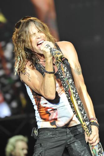 【画像・写真】１０回目の来日「エアロスミス」東京ドーム沸かせた