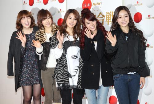 【画像・写真】少女時代にＫＡＲＡ　年末まで日韓往復超ハード日程