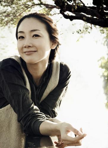 韓国の人気女優チェ・ジウさん（韓国訪問の年委員会提供）