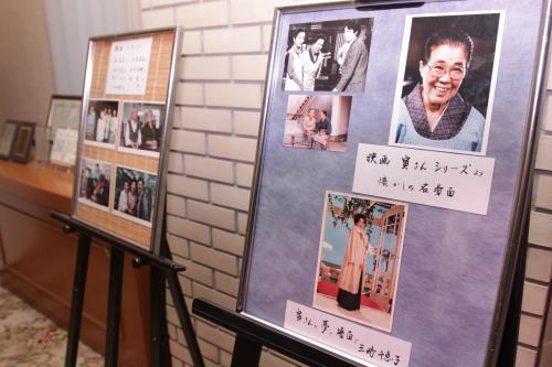 【画像・写真】“おばちゃん”三崎千恵子さん通夜　山田監督「心に生き続ける」