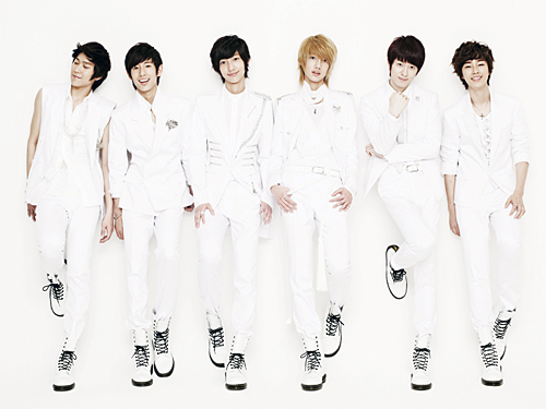 【画像・写真】「ＢＯＹＦＲＩＥＮＤ」“聖地”で日本デビュー！