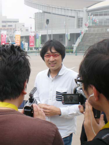 【画像・写真】山ちゃん　しずちゃん勝利祝福も「どんどん遠くへ…」