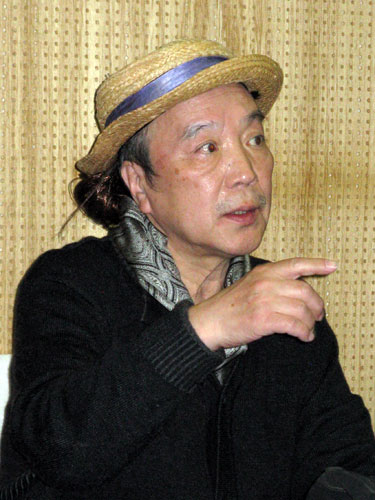 【画像・写真】唐十郎　自宅前で転倒、頭部を強打…脳挫傷で入院