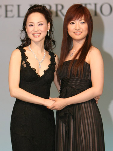 松田聖子と神田沙也加。１１年の紅白歌合戦では母子共演で話題に
