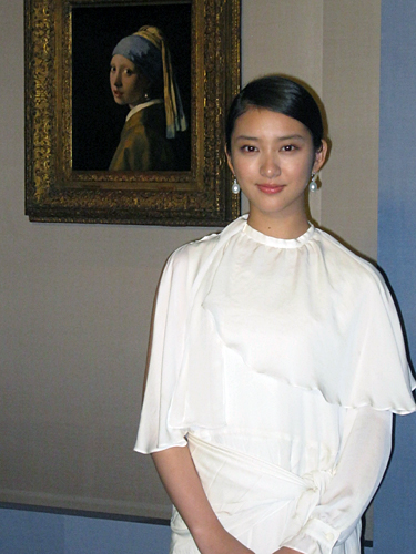 【画像・写真】武井咲　名画にうっとり…美術館デート「いいですね」