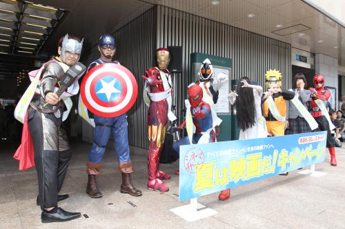 【画像・写真】スパイダーマンと貞子のツーショット！人気キャラ勢ぞろい