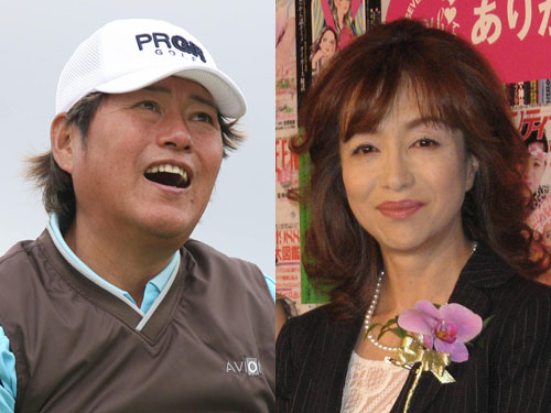 婚姻届を提出した女優の坂口良子とプロゴルファーの尾崎健夫