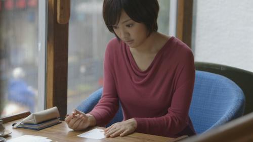 【画像・写真】年賀はがきＣＭ１１・１放送　夏菜「出したい人は誰ですか」