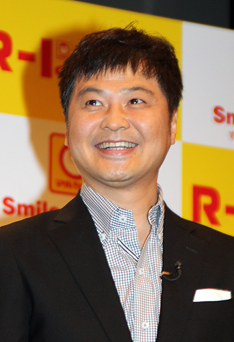【画像・写真】山崎邦正　初代Ｒ―１ＰＲ大使に「審査員を狙っているんです」
