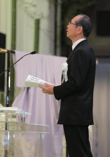 森光子さん本葬で弔辞を読むソフトバンク王貞治会長