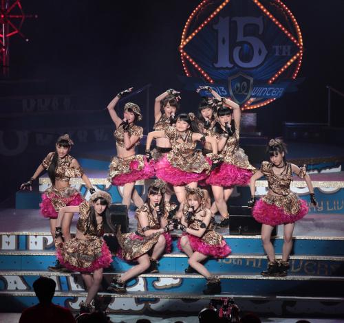 【画像・写真】ハロプロ公演に里田まいが登場！マー君も客席から見守る