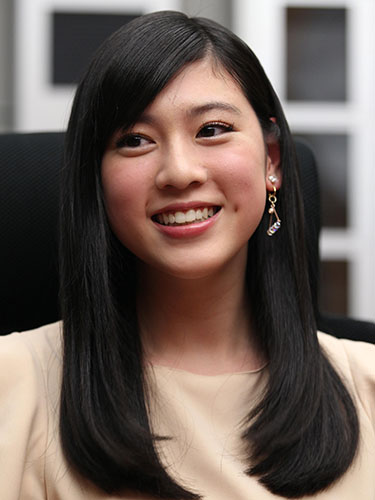 【画像・写真】三吉彩花　茶髪もピアスも「イヤ」　１６歳大器に新人賞