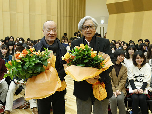 映画「東京家族」のトークショーを行った久石譲氏（左）と山田洋次監督