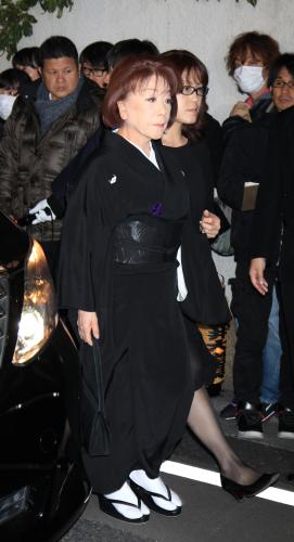 【画像・写真】玉緒「安らかなお顔。まだお芝居をしてらっしゃるよう」