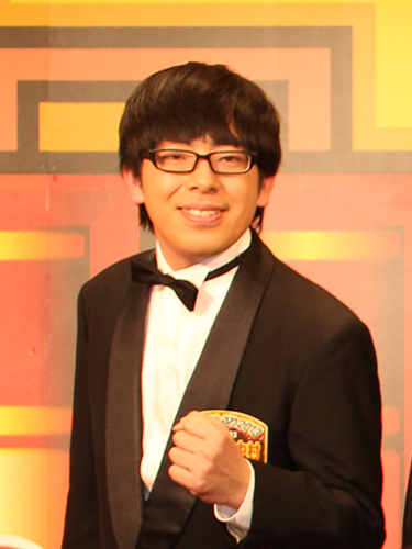 【画像・写真】Ｒ－１優勝は三浦マイルド！ファイナルステージで満票