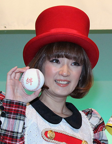 【画像・写真】虎党・千秋　父が発足の後援会で“直訴”　ＶＩＰ会場でジェット風船も