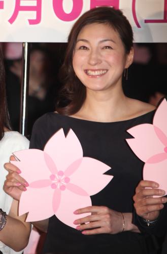 【画像・写真】広末涼子　“夫”をベタ褒め「いい意味で稲垣吾郎を捨ててる」