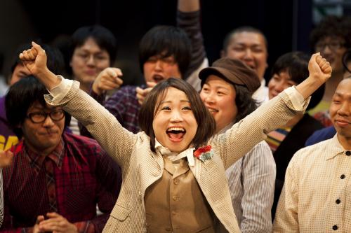 【画像・写真】キンタロー。ＡＫＢ衣装封印し「Ｊｕｌｉｅｔ」のＭＶ出演