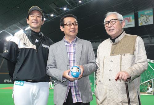 【画像・写真】さだまさし　札幌Ｄで「北の国から」熱唱！栗山監督との約束果たす