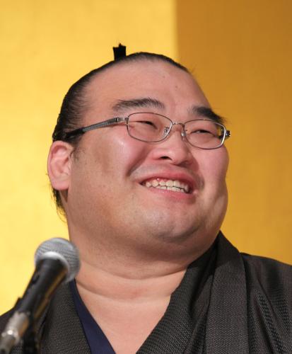 【画像・写真】元高見盛「ももクロ」の大ファン　リーダー・百田推しのワケ