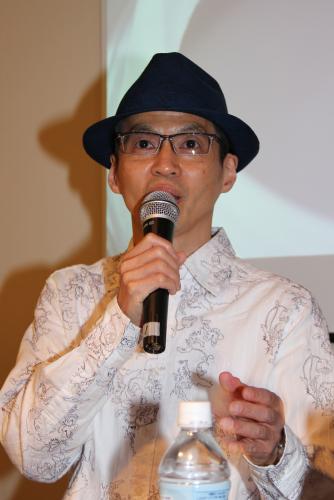 映画「シャニダールの花」トークイベントに出席した石井岳龍監督
