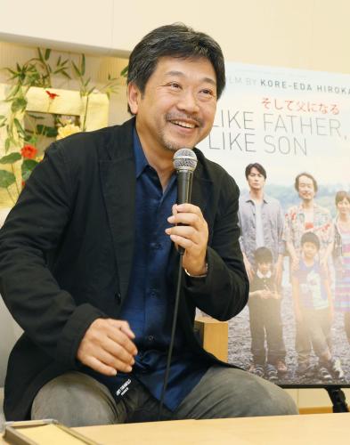 カンヌ国際映画祭で審査員賞を受賞、喜びを語る「そして父になる」の是枝裕和監督