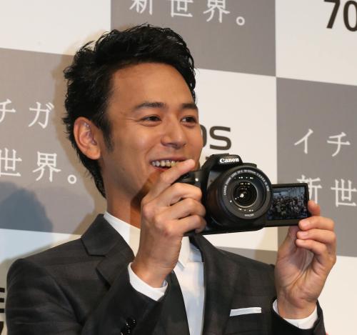 【画像・写真】“ステップアップ”した妻夫木聡　一眼レフで「富士山撮りたい」