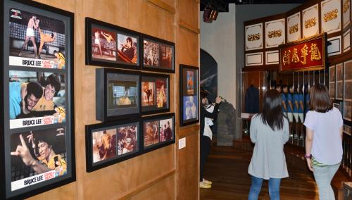 19日、香港文化博物館で公開された映画スター、ブルース・リーゆかりの品の特別展示