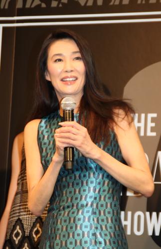 日本初のマダム向けファッションイベント「Ｔｈｅ　Ｍａｄａｍ　Ｓｈｏｗ　２０１３　Ａ／Ｗ」制作発表会に出席した萬田久子