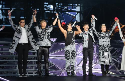 【画像・写真】ＢＩＧＢＡＮＧ「お・も・て・な・し！」ドームツアー開始