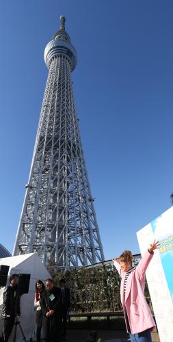 【画像・写真】鈴木奈々　今年の漢字は「婚」も年内の婚姻届「本当にヤバイ」