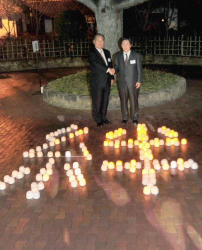 【画像・写真】「八重の桜」最終回をゆかりの地で　会津と京都の関係者