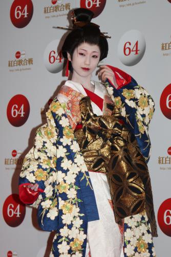 【画像・写真】壇蜜　藤あや子と秋田美人コラボ　「女性の情念」舞う