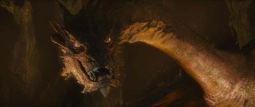 映画「ホビット　竜に奪われた王国」に登場する最大の敵「スマウグ」