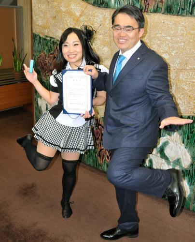 【画像・写真】キンタロー。が愛知県ＰＲ大使就任　知事の前であっちゃんの物まね