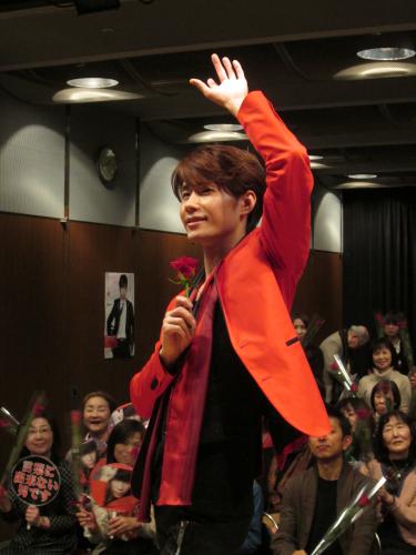 【画像・写真】川上大輔も感動した　羽生金の瞬間は「言葉にできません」