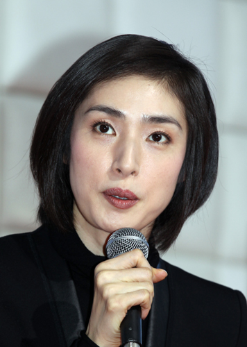 天海祐希 腰痛秘話明かす いいとも １１回目出演 スポニチ Sponichi Annex 芸能