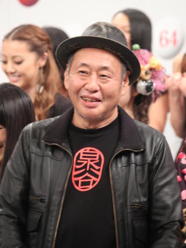 【画像・写真】「三匹のおっさん」泉谷　快挙を感謝！続編要望にも…