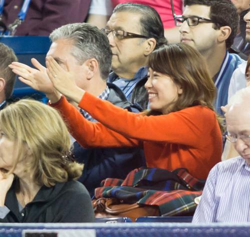 【画像・写真】里田　マー君初勝利「やった」応援に感謝、夫を慰労、気持ちは次へ