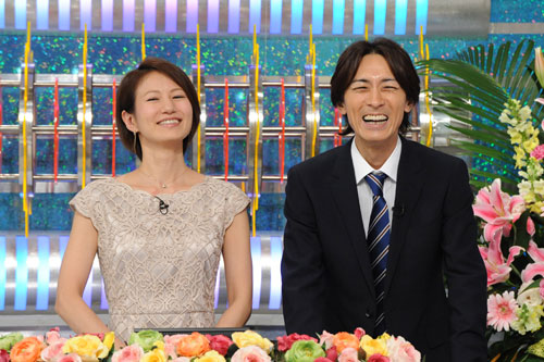 “極秘”挙式をしていたことが明らかになった「ナインティナイン」の矢部浩之（左は馬場典子アナウンサー）（Ｃ）日本テレビ