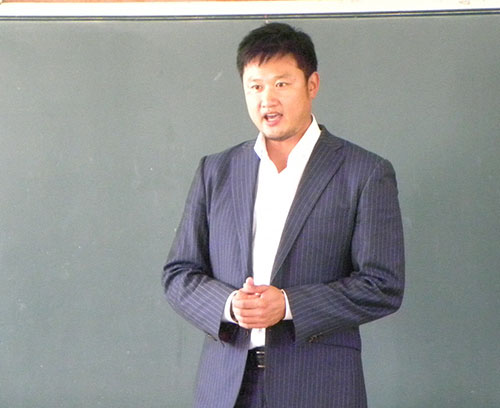 【画像・写真】マック鈴木氏　クワオハ小原正子との結婚「近い」