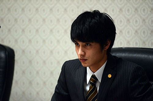 中村蒼 弁護士役に初挑戦 伊藤英明らに刺激 男としても尊敬 スポニチ Sponichi Annex 芸能