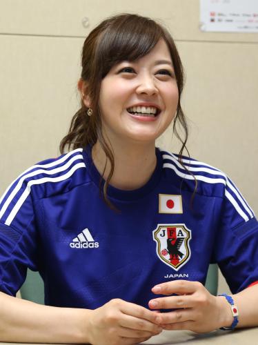 【画像・写真】水卜アナ「勝つンデス！」本田ユニ着て２０日ギリシャ戦進行役